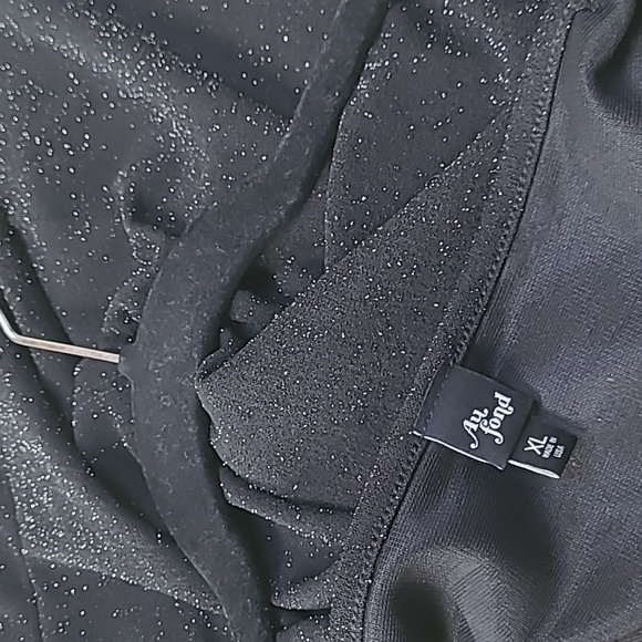 Au fond, top - Picture 3 of 6